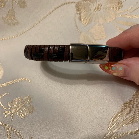 Men’s Genuine Leather popular Bracelet HOST PICK - Picture 6 of 10